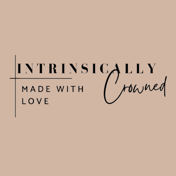 Intrinsically Crowned